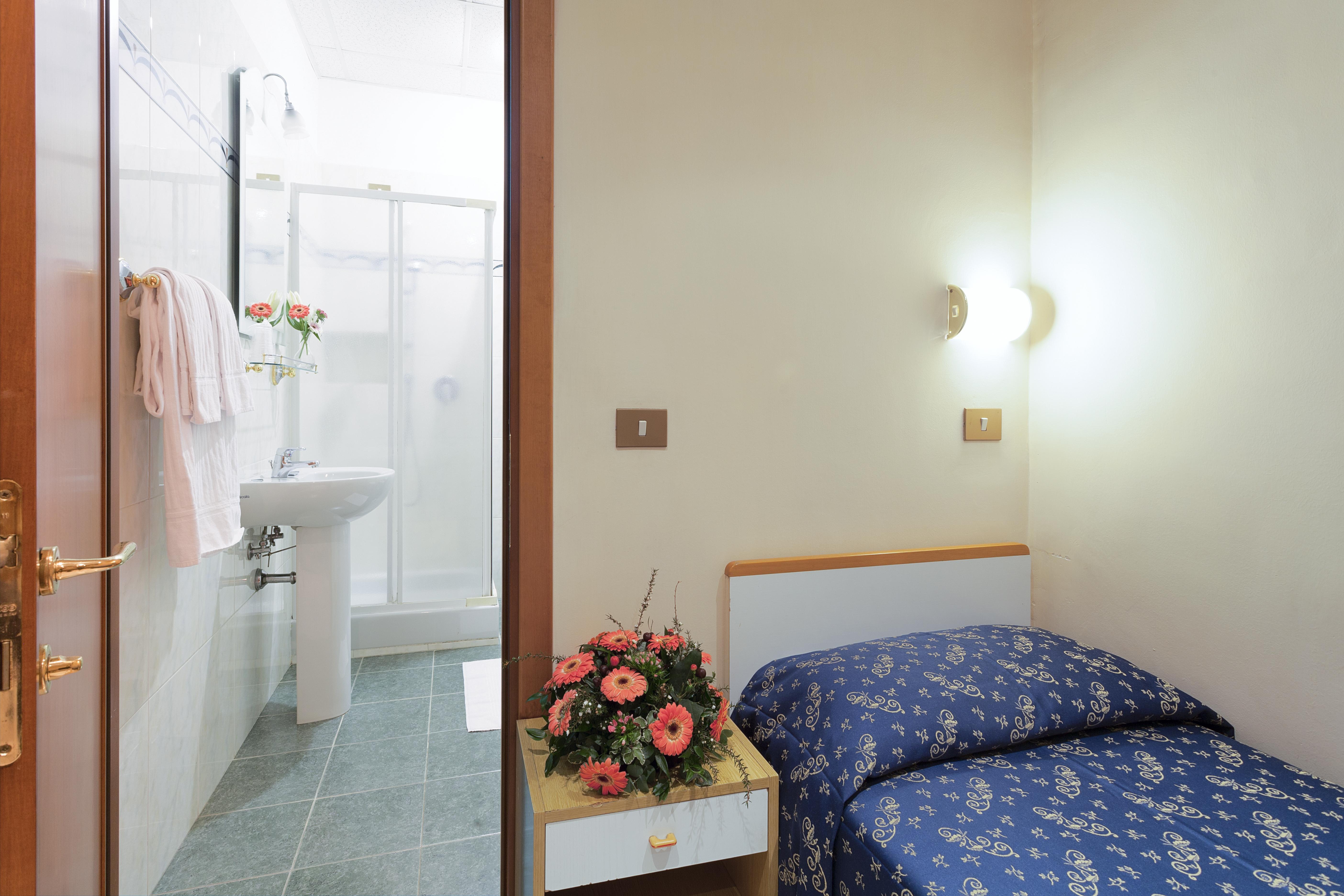 Hotel Oriente Roma Ngoại thất bức ảnh
