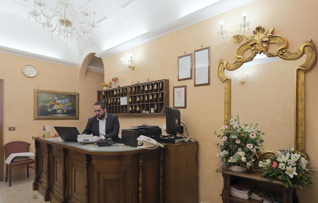 Hotel Oriente Roma Ngoại thất bức ảnh