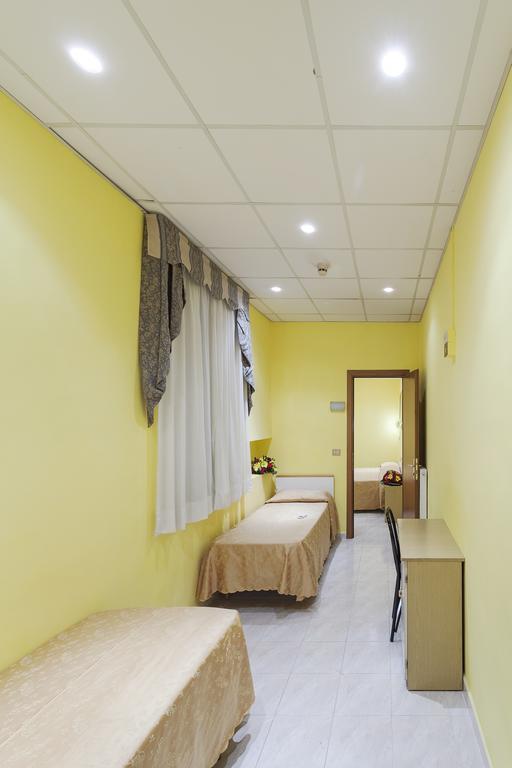 Hotel Oriente Roma Phòng bức ảnh
