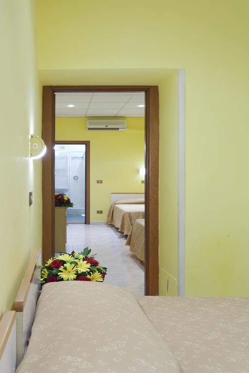 Hotel Oriente Roma Phòng bức ảnh