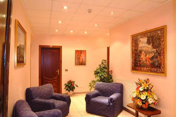 Hotel Oriente Roma Ngoại thất bức ảnh