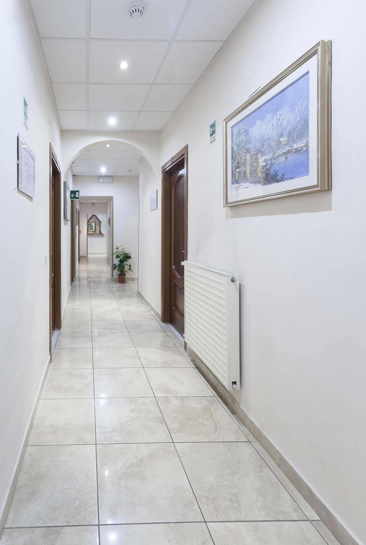Hotel Oriente Roma Ngoại thất bức ảnh
